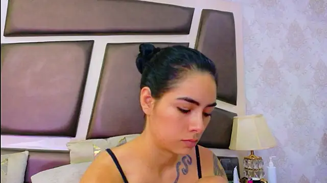 NicoleEsposito 现场XXX聊天