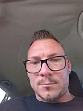 XXX chat uživo modela Flashdick91
