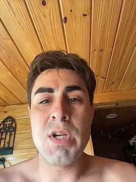 SierraxRuben26: διαδικτυακό σόου στην κάμερα