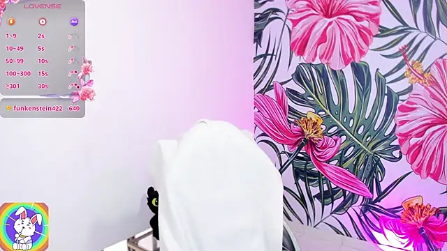 Stefany_e_ élő XXX-chatje