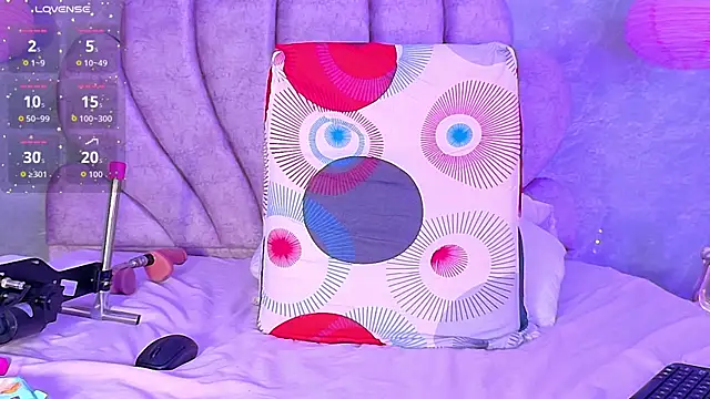 Chat XXX en directo de Bella-Sanders