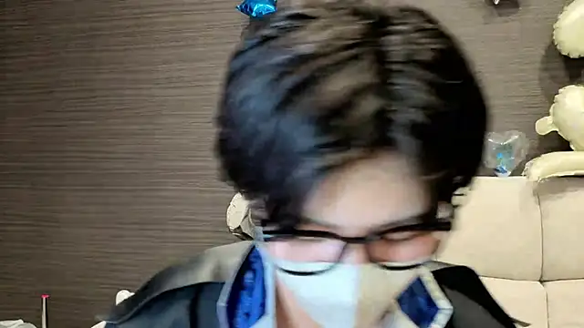 CHROME-kun925 Live XXX Chat