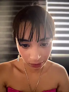 Sasha-firee's Live XXX Chat