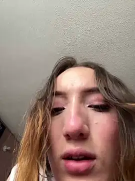 הופעת וובקאם של Valery_Salmons