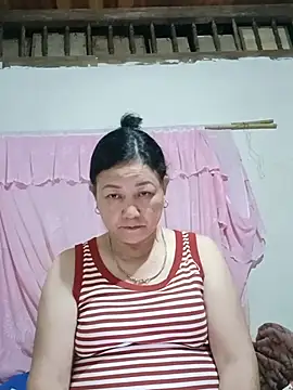 Lena_9x élő XXX-chatje