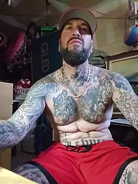 Beardedtattood webkamerás műsora