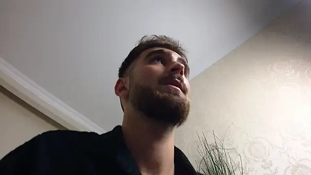Živý XXX chat KyloEast