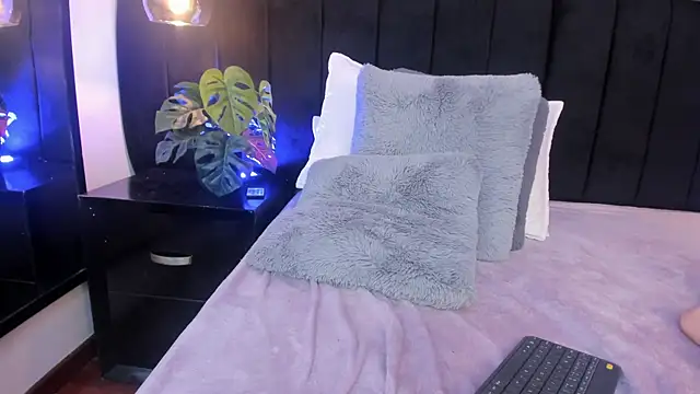 Webkamerová show Hanna__mitsury_