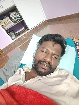 عرض  كام Paramkeerthi