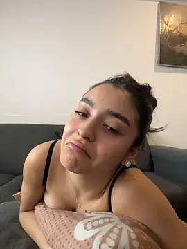 دردشة Belle_Lea الجنسية المباشرة