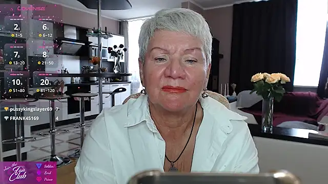 roxana_brooks: онлайн-секс-чат