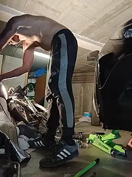 XXX chat uživo modela ModeGhost