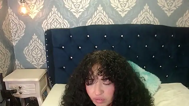 Sofiacowperx Chat XXX in diretta