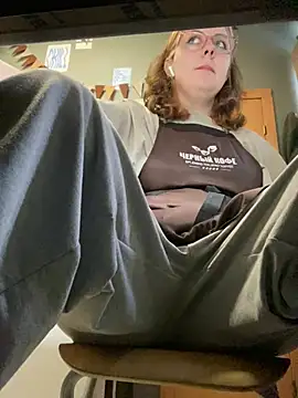 cinnabon_'s Live XXX Chat