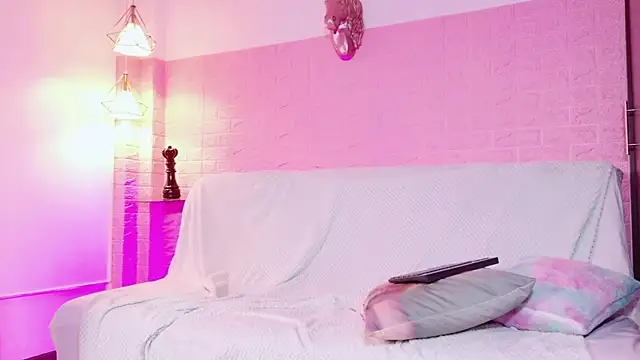 Živý XXX chat BellaMora_