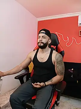 Chat +18 de Mike_savage3 ao vivo