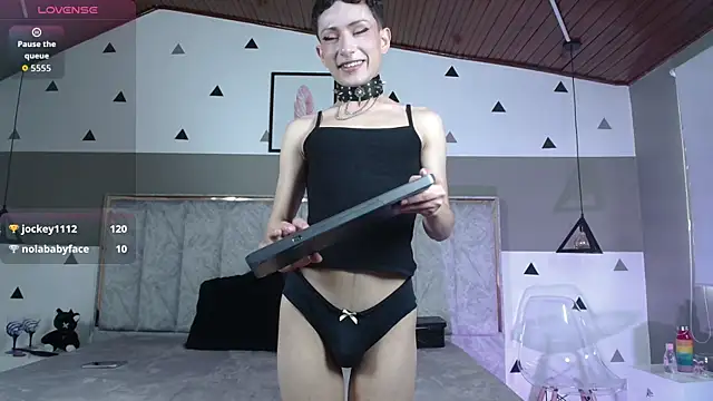 JiangShy666 Adlı Modelin Canlı XXX Sohbeti
