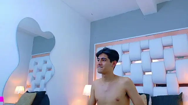 TaylerCruz 现场XXX聊天