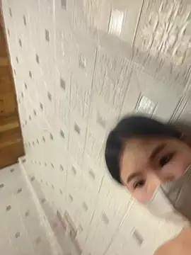 Mindora 现场XXX聊天