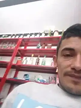 D1ogh0 Chat XXX in diretta
