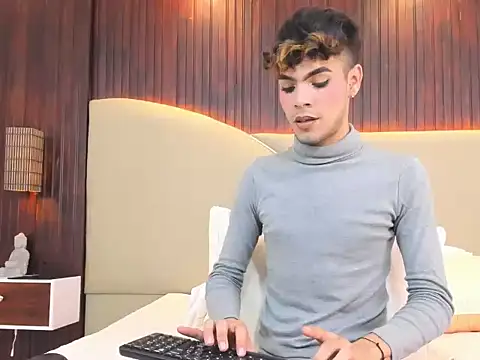 Ares_B2026 Webcam-Show