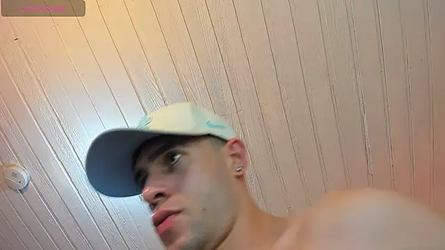 Chatroom XXX en direct de Raziel_Duskbane