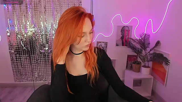ZlataSaar's Live XXX Chat