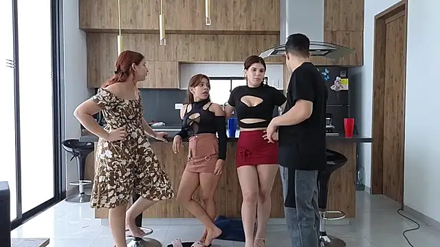 Hall_sextape élő XXX-chatje