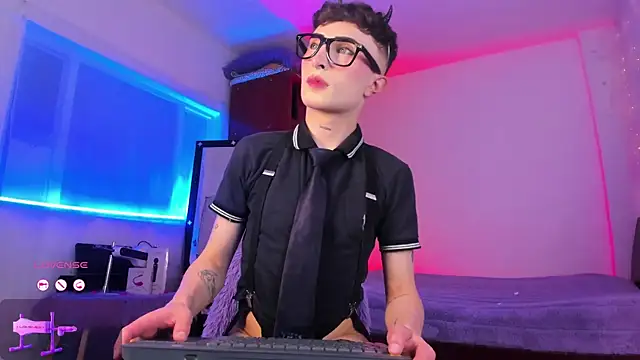 Chat +18 de SebastianHilton ao vivo