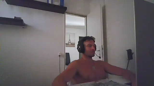 alpha-hunk Live XXX-Chat