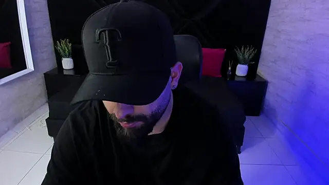 jhon_bear03 Chat XXX live