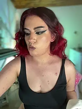 Chat XXX en directo de NikkiNix