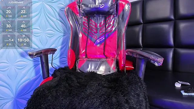 Milk_max_18's Live XXX Chat