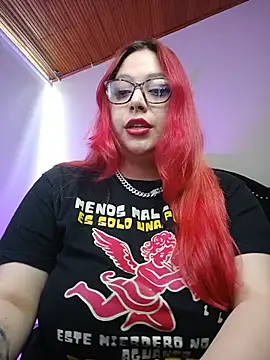 Blair_Elliss Adlı Modelin Canlı XXX Sohbeti