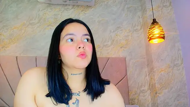 Chat XXX en directo de Mia_candy_0