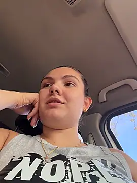 Eva_stark10 Adlı Modelin Canlı XXX Sohbeti