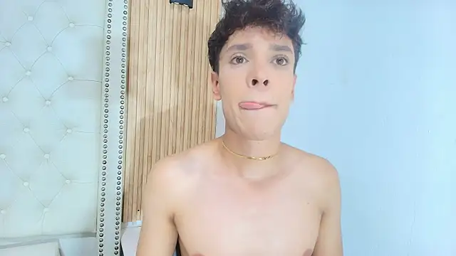 Živý XXX chat Ander_Ashford