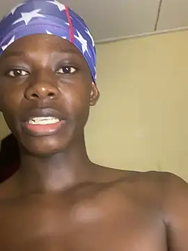 bolale001 Show in webcam