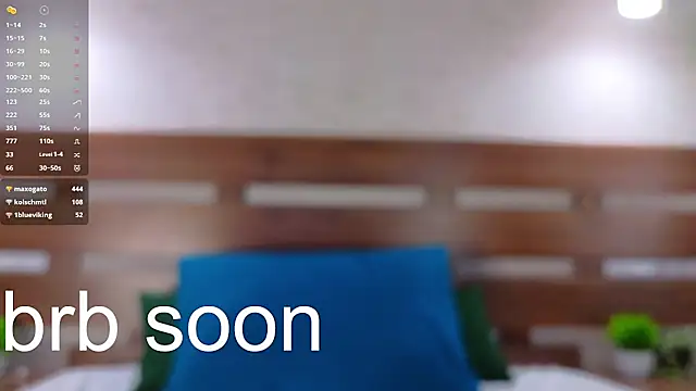 Chat +18 de EvaLeester ao vivo