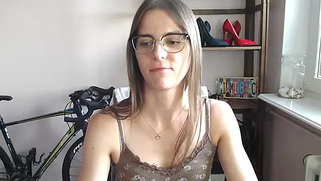 love_megin Live XXX chat