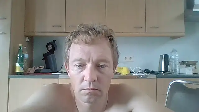 XXX chat uživo modela bertolini
