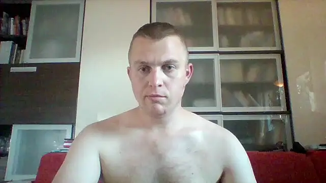 XXX chat uživo modela Matttthees