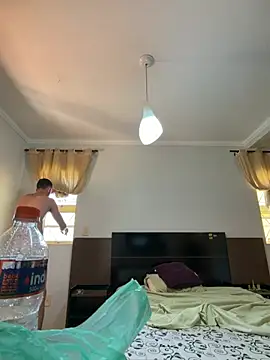 Chat +18 de MeladoDiMel ao vivo