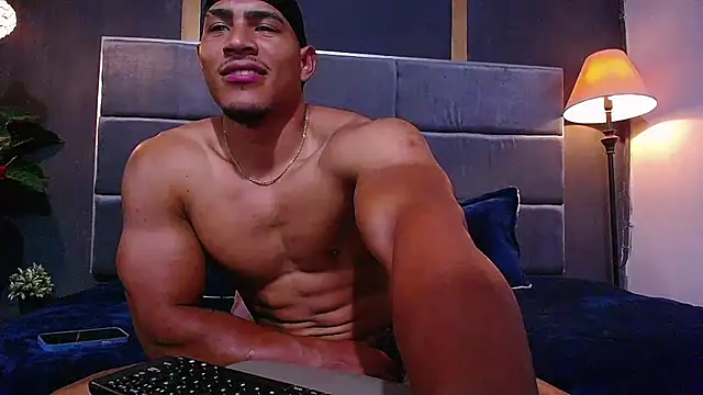 teddyfit19cm's Live XXX Chat