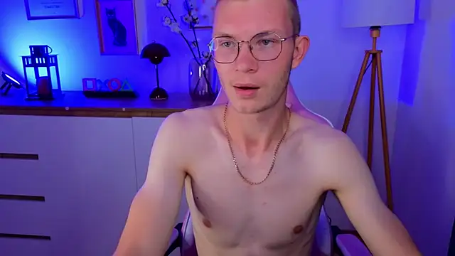justleo__ Webcam-Show