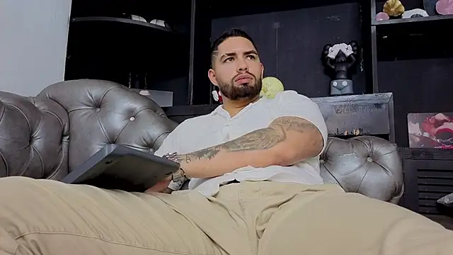 matteosantos élő XXX-chatje