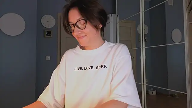 GoldenCrystall's Live XXX Chat