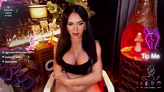 EnticingKendra Live XXX Chat