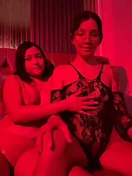 party-girls Chat XXX in diretta