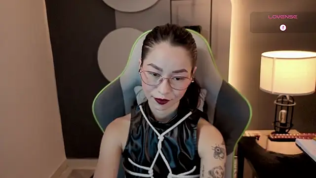 Czat XXX na żywo – rosse_98_